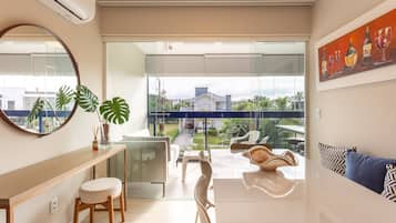 Basic Apartment | Interior