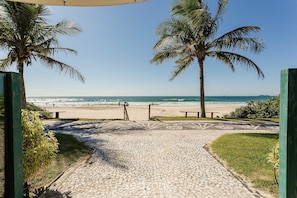 Basic Apartment | Beach