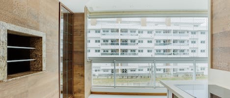 Basic Apartment | Interior