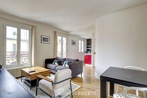 Fernseher, Arbeitsbereiche