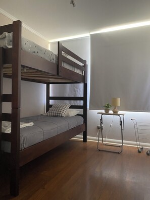 2 bedrooms, Internet