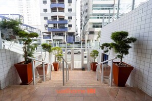 Property grounds - Apto na Praia Grande a 150m da Praia do Forte (Praia Grande)