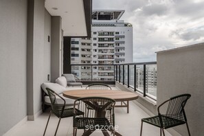 Khu ẩm thực ngoài trời