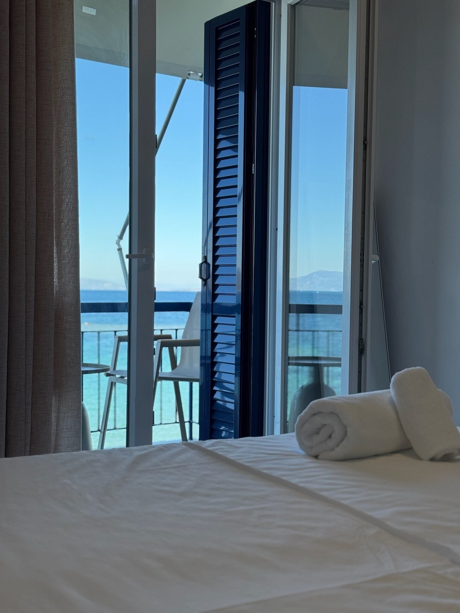 Double Room, Balcony, Sea View | Desk, free WiFi