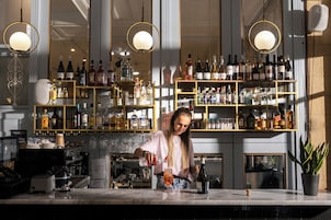 Bar (en la propiedad)