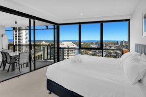 2 makuuhuonetta, silitysrauta/-lauta, ilmainen Wi-Fi, vuodevaatteet