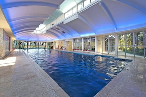 Piscine couverte, piscine chauffée