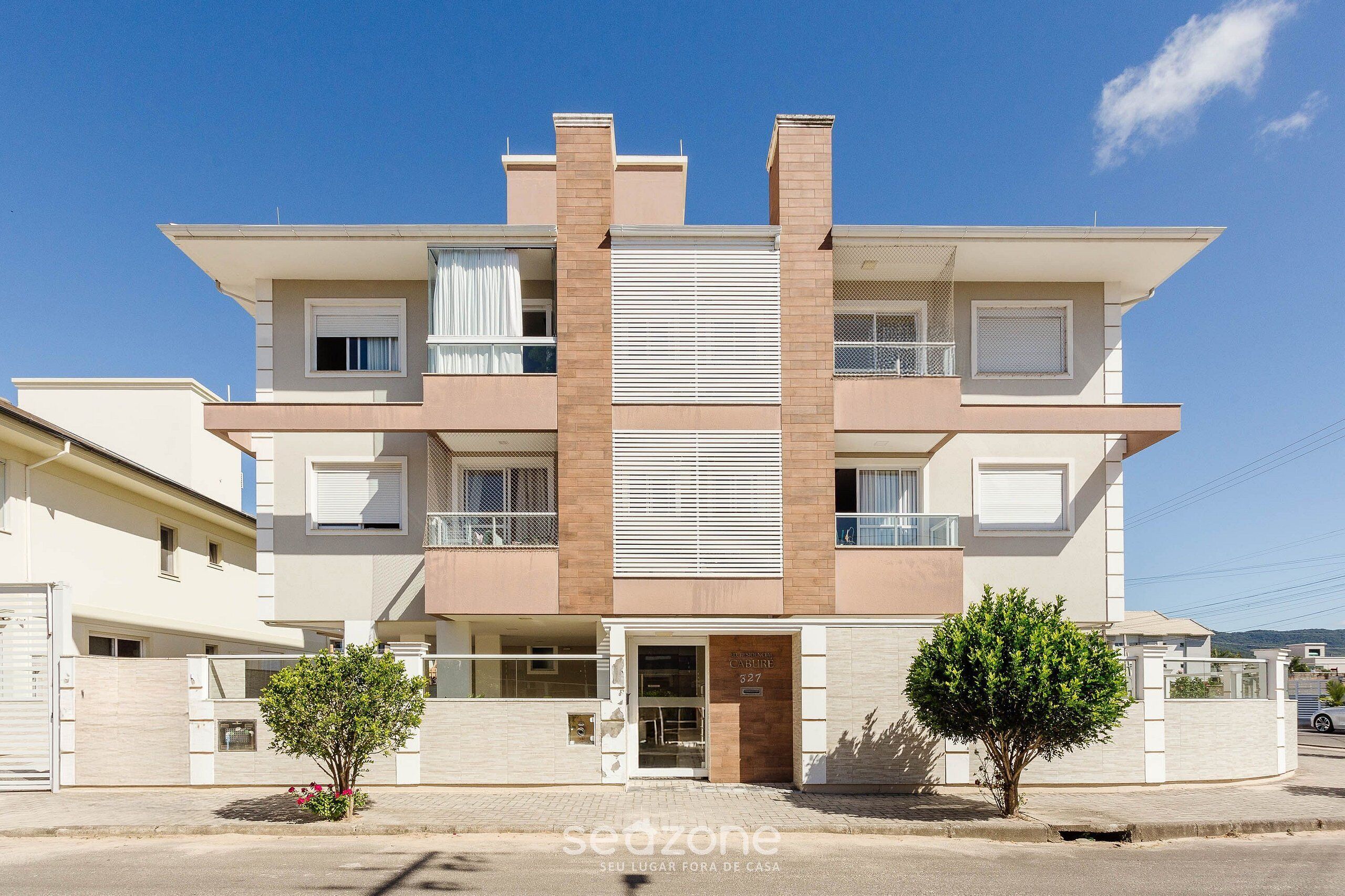 基础公寓 | 外观