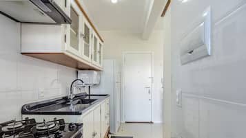 Apartamento básico | Cocina privada | Utensilios de cocina