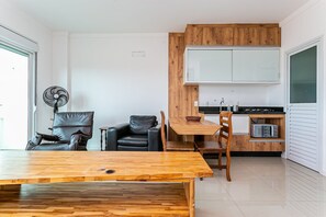 Basic Apartment | Interior