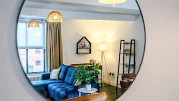 TV, fireplace, video games, offices