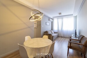 Basic Apartment | Interior