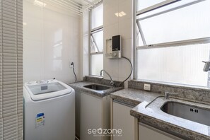 Basic Apartment | Interior