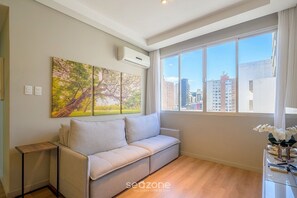 Living area - Charming Apartment in Downtown Floripa Edc402 (Florianópolis)