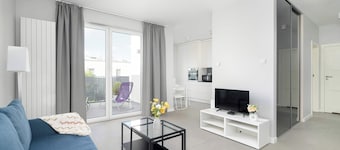 Comfortable Apartment in Poznan | Balcony and Underground Parking