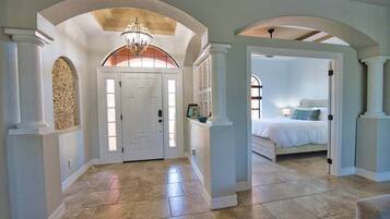 4 bedrooms, iron/ironing board, travel cot, free WiFi