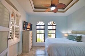 4 quartos, ferros/tábuas de passar roupa, Wi-Fi de cortesia