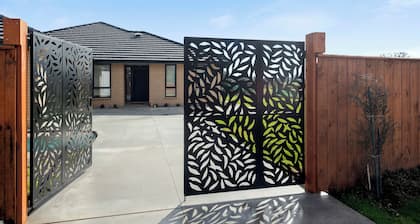 The Settlers Stay - Reporoa Holiday Home