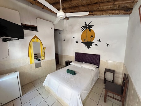 Economy Double Room | Free WiFi