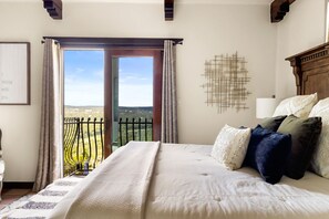5 Schlafzimmer, Bügeleisen/Bügelbrett, Reisekinderbett, WLAN