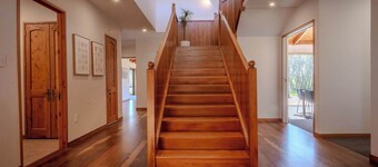 Karapiti Lodge - Stunning Rural Getaway