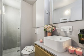 Hair dryer, towels