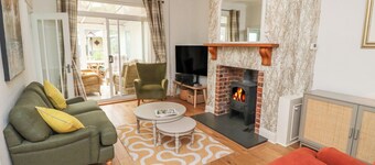 Rose Briar Cottage
