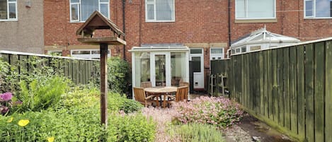 Cottage | Outdoor dining