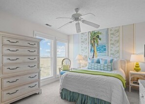 4 chambres, fer et planche à repasser, Wi-Fi, draps fournis