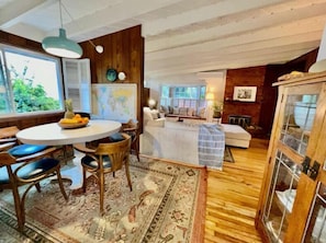 Family House, Private Bathroom | Living area