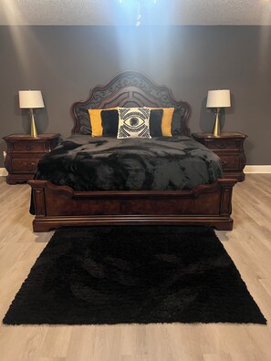 2 slaapkamers, een strijkplank/strijkijzer, wifi, beddengoed