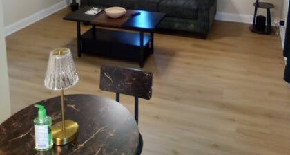 Mid-City Gem âą Near City Park & Dining âą Streetcar Access âą Pet-Friendly Retreat