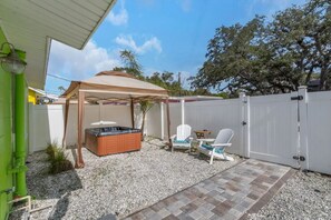 Terrasse/gårdhave