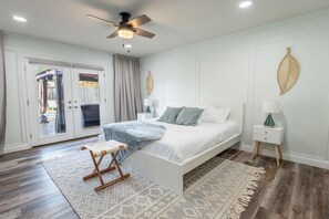 4 soverom, skrivebord, strykejern/-brett og wi-fi