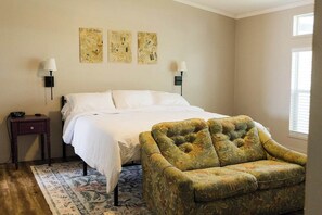 3 slaapkamers, een strijkplank/strijkijzer, gratis wifi