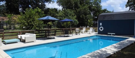 Piscina a l'aire lliure