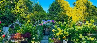 Cozy 3BR Villa · Garden View · Near Beach, short & long term rent , Local foods