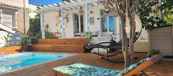Maisonnette with swimming pool, and dogs subject to acceptance (t10€/jr)