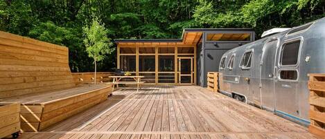 Enceinte de lâhĂ©bergement