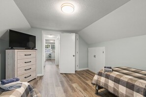 4 chambres, fer et planche à repasser, Wi-Fi, literie fournie