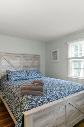 4 Schlafzimmer, Bügeleisen/Bügelbrett, WLAN, Bettwäsche