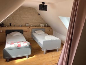 3 chambres, draps fournis