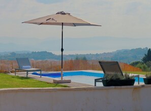 Outdoor pool - PRIVATE VILLA MAOTHIS (CORFU)