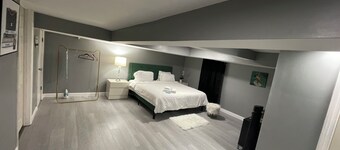 Terrific 6-bedroom house with AC in Trenton