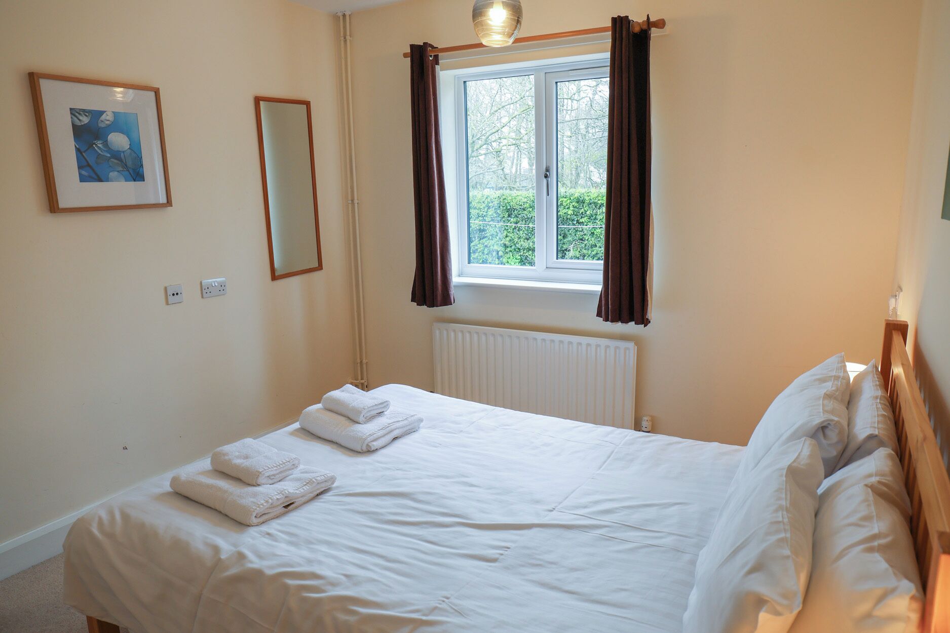 2 bedrooms, individually decorated, individually furnished, free WiFi
