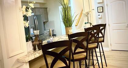 "Luxury Haven for Large Gatherings: 4BD/4BA”