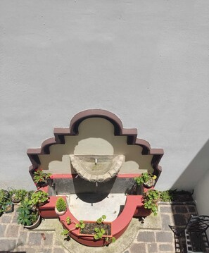 Property grounds - Terrific 1-bedroom apartment in Antigua Guatemala (Antigua Guatemala)