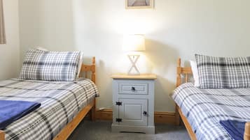 3 bedrooms, individually decorated, individually furnished, free WiFi