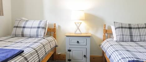 3 bedrooms, individually decorated, individually furnished, free WiFi