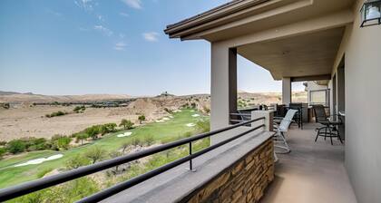 Golf Course Views & Private Deck: Mesquite Condo!